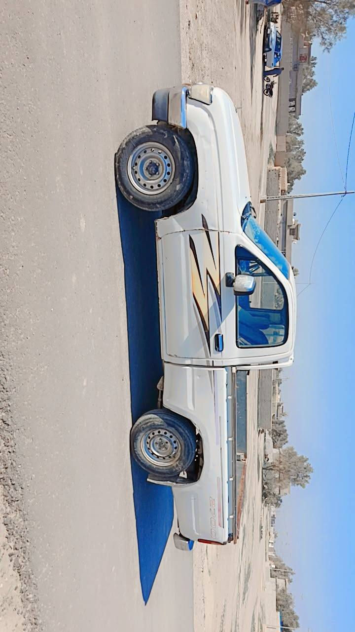 البيع سيارة موديل/2000سيارة حلوة رقم صلاح الدين سيارة شرط السعر65 وبيه مجال***********
