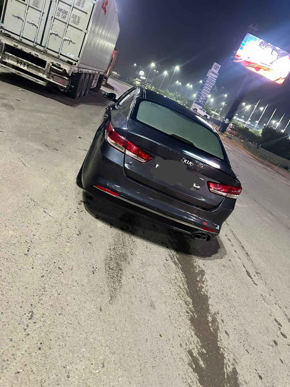 ادوات
اوبتماا 18 فول مواصفات عدة فتحة رقم بغداد اصلي وسنوية عضم اصلية 
غاز بلادي 
تراي زيرو 
تخم تاير جديد 
مكان بغداد 
***********
السعر 60
