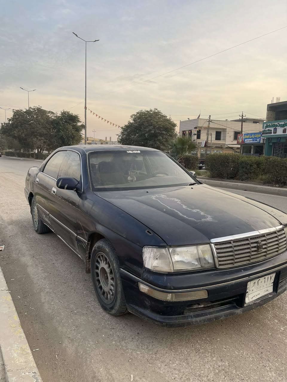 السلام عليكم كراون بطة منفصل موديل 94 للبيع 
محرك جديد صارله اسبوعين من شديته وكير كهربائي قبل 3 اشهر شاده  كير ومحرك مكفولات 
رقم بغداد سنوية 2027 تحويل ثاني يوم
يحتاجلها شوية ترتيبات 
العنوان واسط العزيزية 
السعر 38 ورقه وبيها مجال 
واتساب ***********
اتصال ***********
