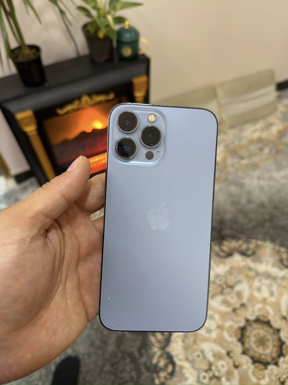 13 برو ماكس 
بطارية 79 
ذاكرة 256 
شرق اوسط نموذج m
وتر بروف كفالة 
كارتونة ضايعة 
الجهاز على ايدي من الكارتونة طكيته 
سعرة 560 الف قفل


**إذا كنت صاحب هذا الإعلان وتريد حذفه لأي سبب، رجاءا أرسل رسالة إلى الدعم الفني**