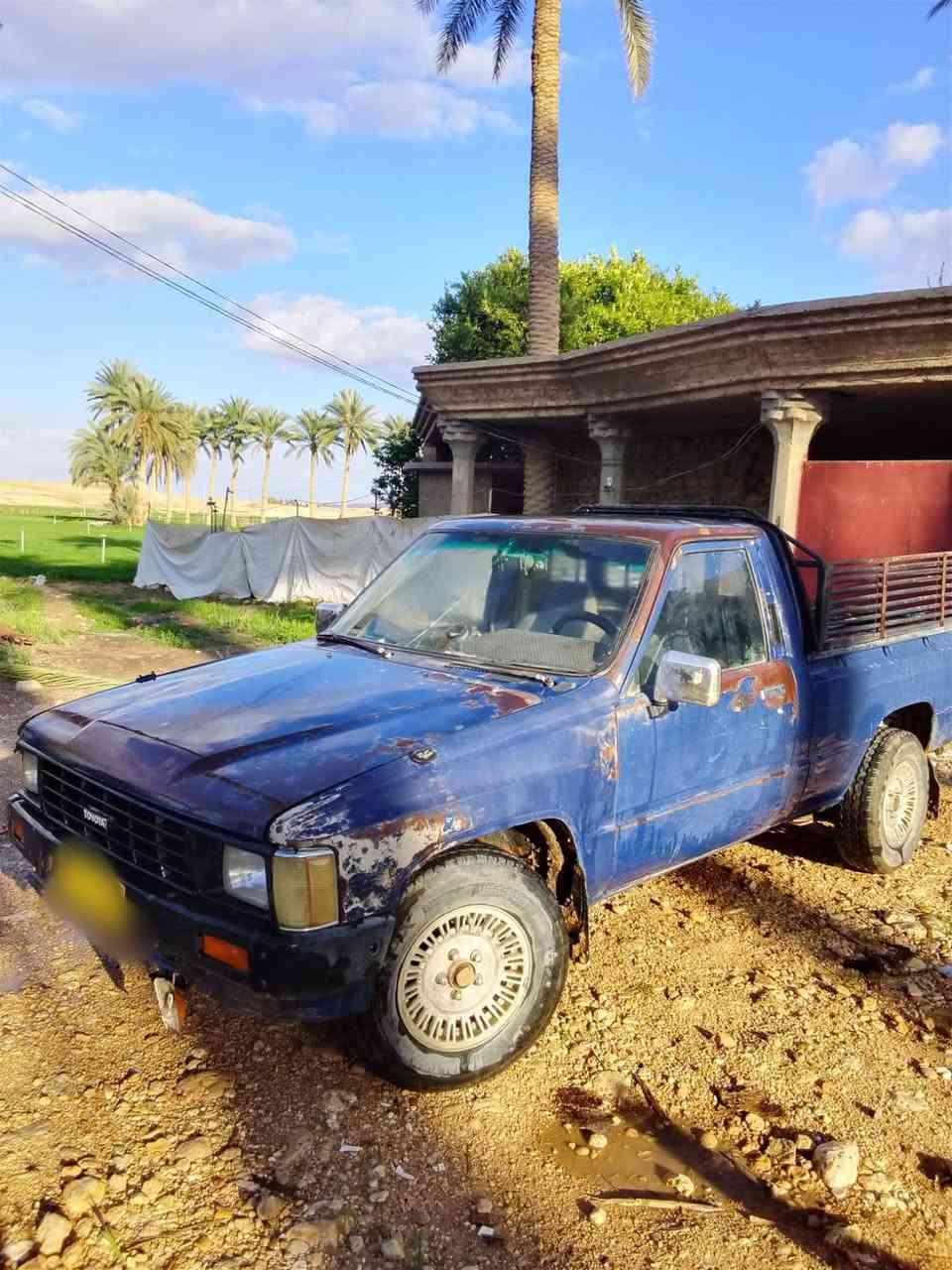 السلام عليكم مكلف بنشر بيكم موديل 85للبيع رقم اصفر تكلفه تحويل رقم مليون ونص سعر 27
تواصل ع رقم ‏‪0783 341 8238‬‏
