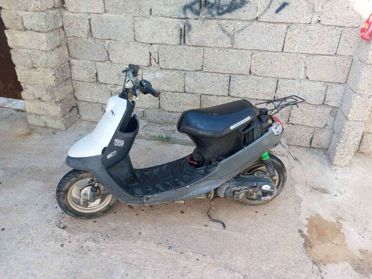 ماطور للبيع بوتين معمر جديد
ونضيف شرط 
150الف سعرو وبي مجال 
العنوان موصل ايسر 
***********

