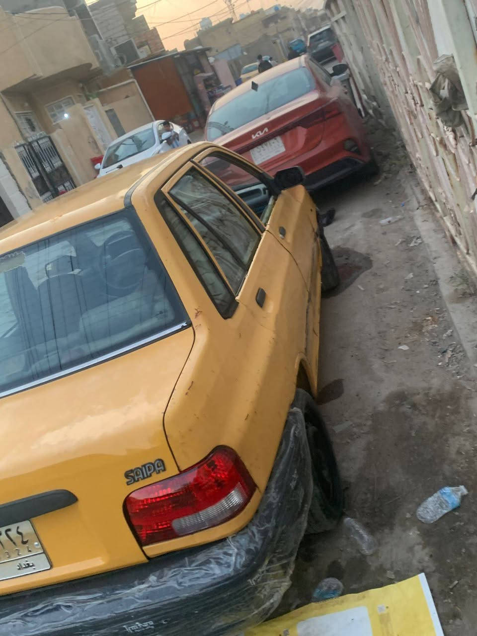 سلام عليكم للبيع سايبا كير محرك صدر تايرات زينات تبريد نقص غاز رقم بغداد الماني سنويه عضم عاج صاحبه ماندله ابيع هيج   مكان بغداد البنوك ***********السعر مليون ونص وبيها مجال شي بسيط؟
