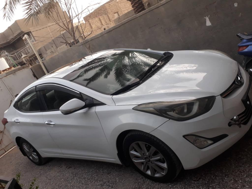 النترا خليجي /مكينة 1800
موديل 2014/رقم بابل/سنوية لغاية ال2027
فول مواصفات ماعدا البصمه 
كير ومكينه وتبريد وتدفئه وكهربائيات وحداديه مكفولات
بيه جاملغ ايمن وخشم البنيد /وبيه جاملغ ايسر كما موضح في الصوره 
السعر/118وبيه مجال بسيط جدا 
المكان /حله /شارع 80 النجف
*********** حلة, بابل
