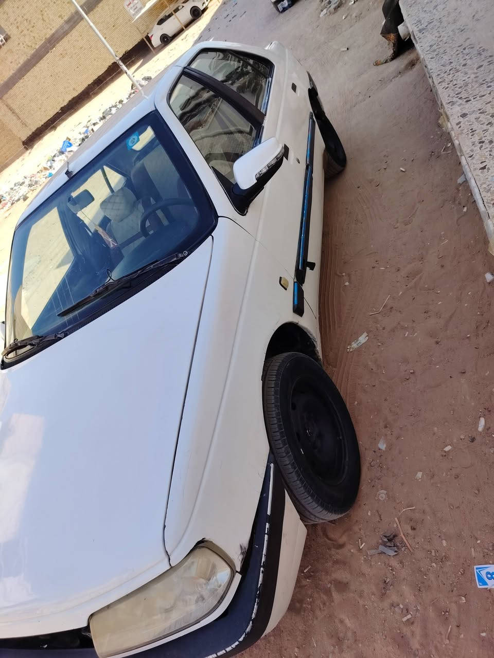 سلام عليكم للبيع بيجو 405 سيارة مكينة وكير جدد كلج جديد مشط وباور جديد حدادية ورة وكدام جديدة سيارة بيهة جاملغ الورة مصلح ومامصبوغ يرادلهة ترتيب رقم انكليزي قادسية سنوية 30 مداور ثاني يوم السعر 28 وبيهة مجال مكان السيارة نجف حي النداء للستفسار ***********
