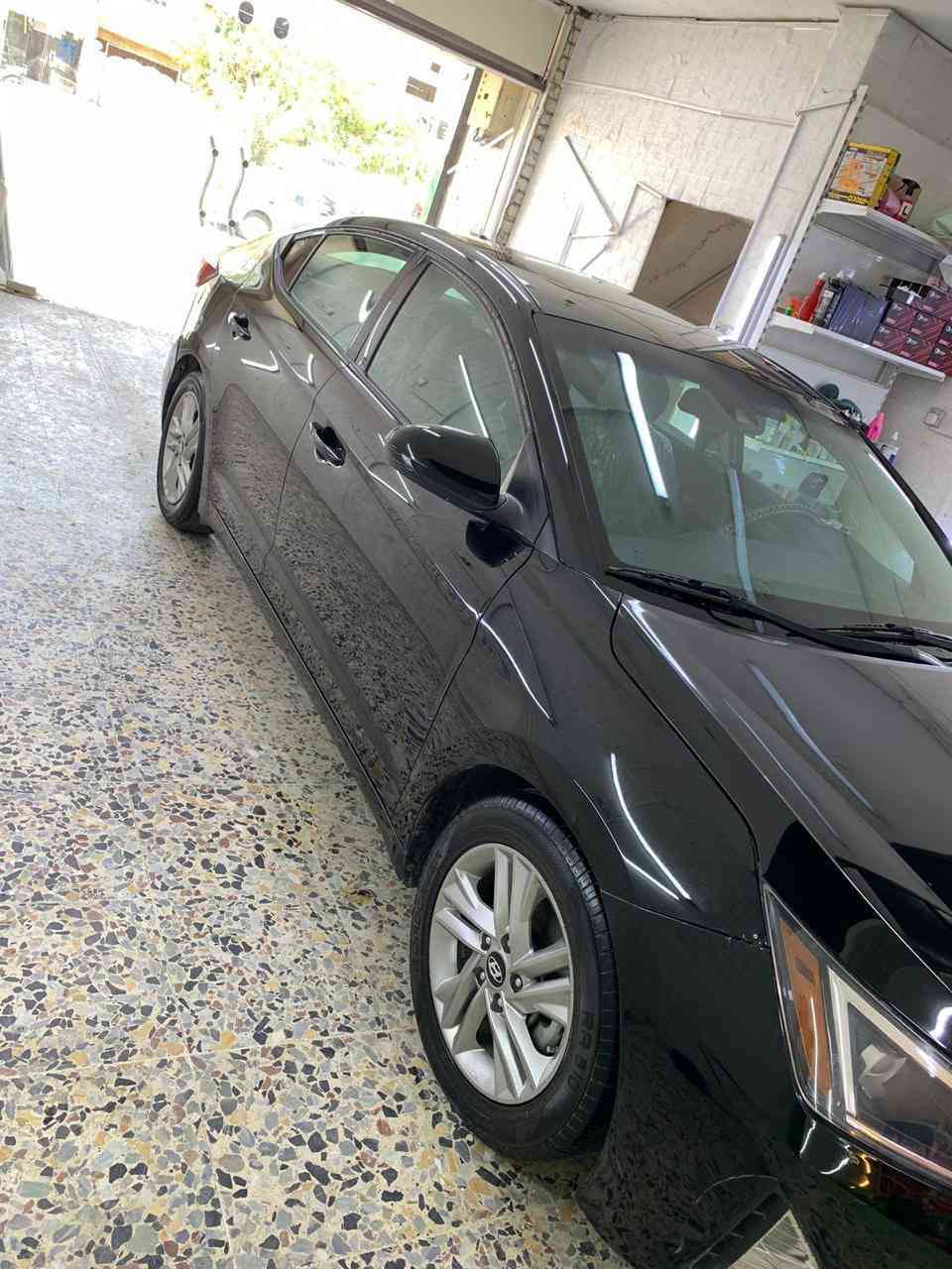 السلام عليكم و رحمة الله و بركاته
للبيع النترا 2019 وارد امريكي بصمه ✅
محرك 2000 دوش ✅ 
كير ATM ✅ 
حداديه كفاله تبريد ثلج تخم تاير ✅
فتحه سلايت و تحكم استرين و شاشه وابل كاربلاي و ABS
كشنات تدفئه نقطه عمياء رادار خلفي و امامي و جانبي 
كاميرا ، 3 أنظمة قياده ( سبورت و ايكو و نورمال ) 
حادثها موضح بالمنشور الايرباك سليم بلادي  لا تبخير ولا تنقيص السياره مال جنايه ماشيه 70 الف 
السعر : 128 ورقه 💵 

للاستفسار ***********
مكاني بغداد شارع فلسطين
