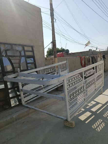 للبيع مال دمعة سعر 250وبي مجال مكاني بغداد حي نصر قطاع 5 الاتصال***********
