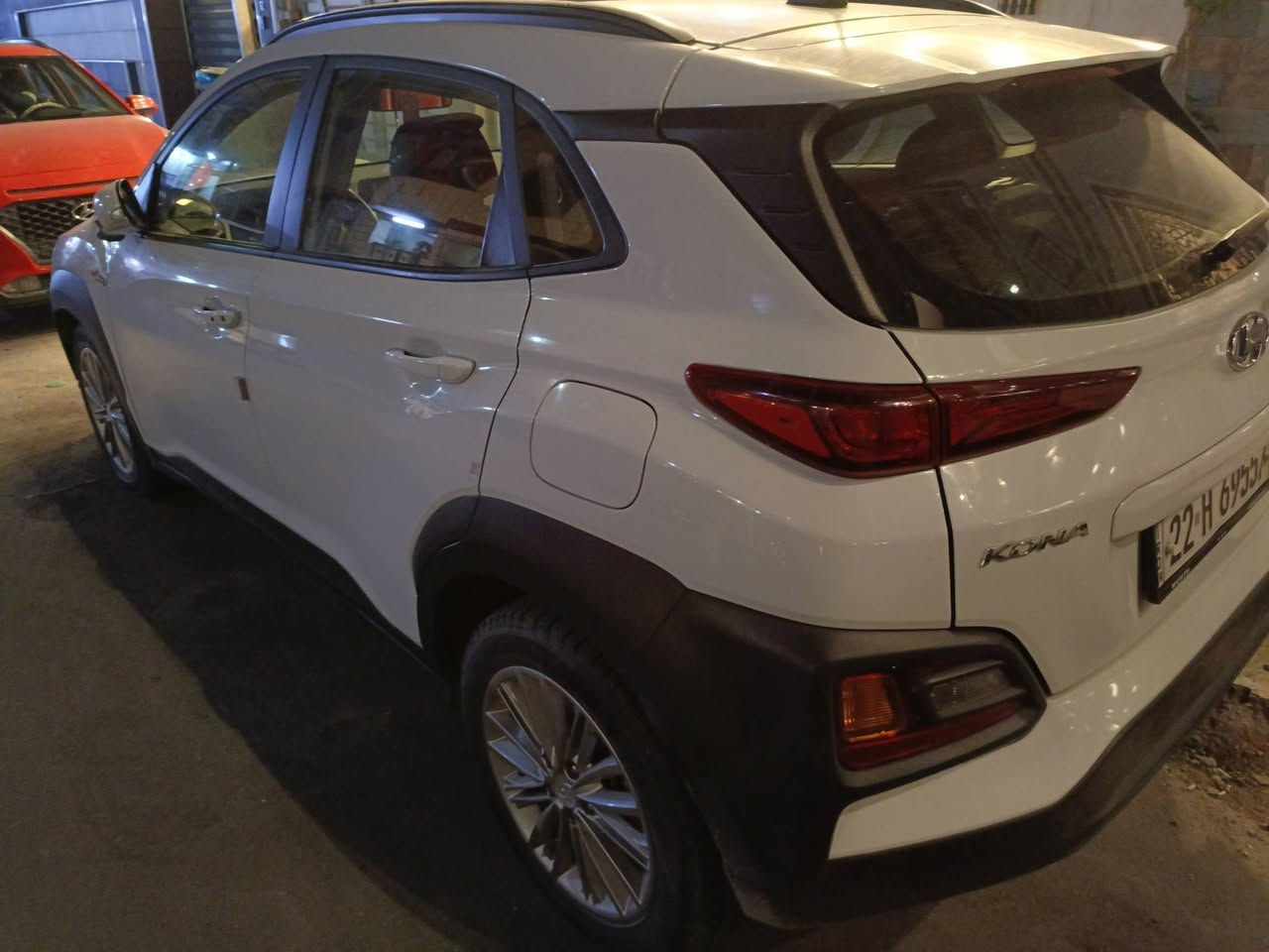 من رخصة الأمن 
للبيع هونداي كونه موديل ٢٠٢٠
محرك ٢٠٠٠ اللون أبيض 
رقم شمالي اربيل الجديد 
سعر ١٤٠ ورقه 
السياره باسمي التحويل مباشر 
***********
