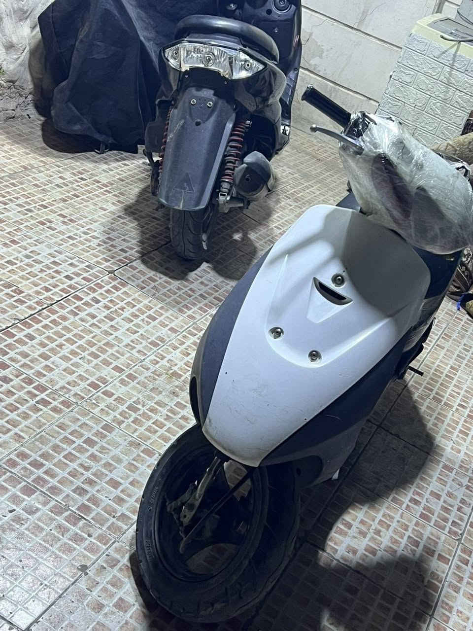 سلام عليكم دراجه ساسوكي 60 الدراجه ماشاءالله نشطه دراجه نضيفه كلش بس بيه عيب واحد الجوزه طاكه امانه الله ورسوله مابيه شي دراجه كله على ايدي اي ستفسار *********** واتساب فقط
