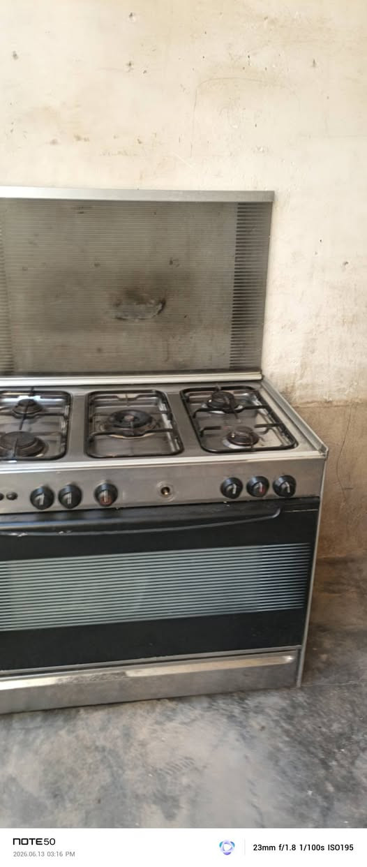 طباخ خمس عيون يشتغل كلشي مابي للبيع مكان خمسه كيلو للتصال ع رقم ‏‪***********‬‏

سعر ب ١٢٥وبي مجال
