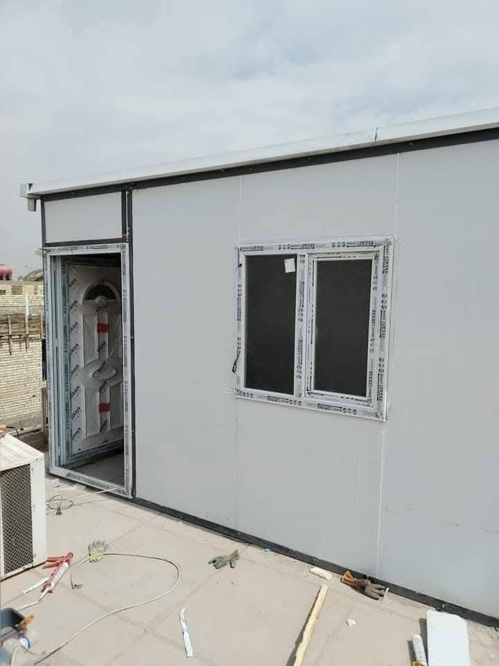 تريد حداد اسطه يسوي كل الموديلات ؟
وصلت عيني 😉
 متجول وصاحب محل للاستفسار اكثر ع الرقم  ***********
