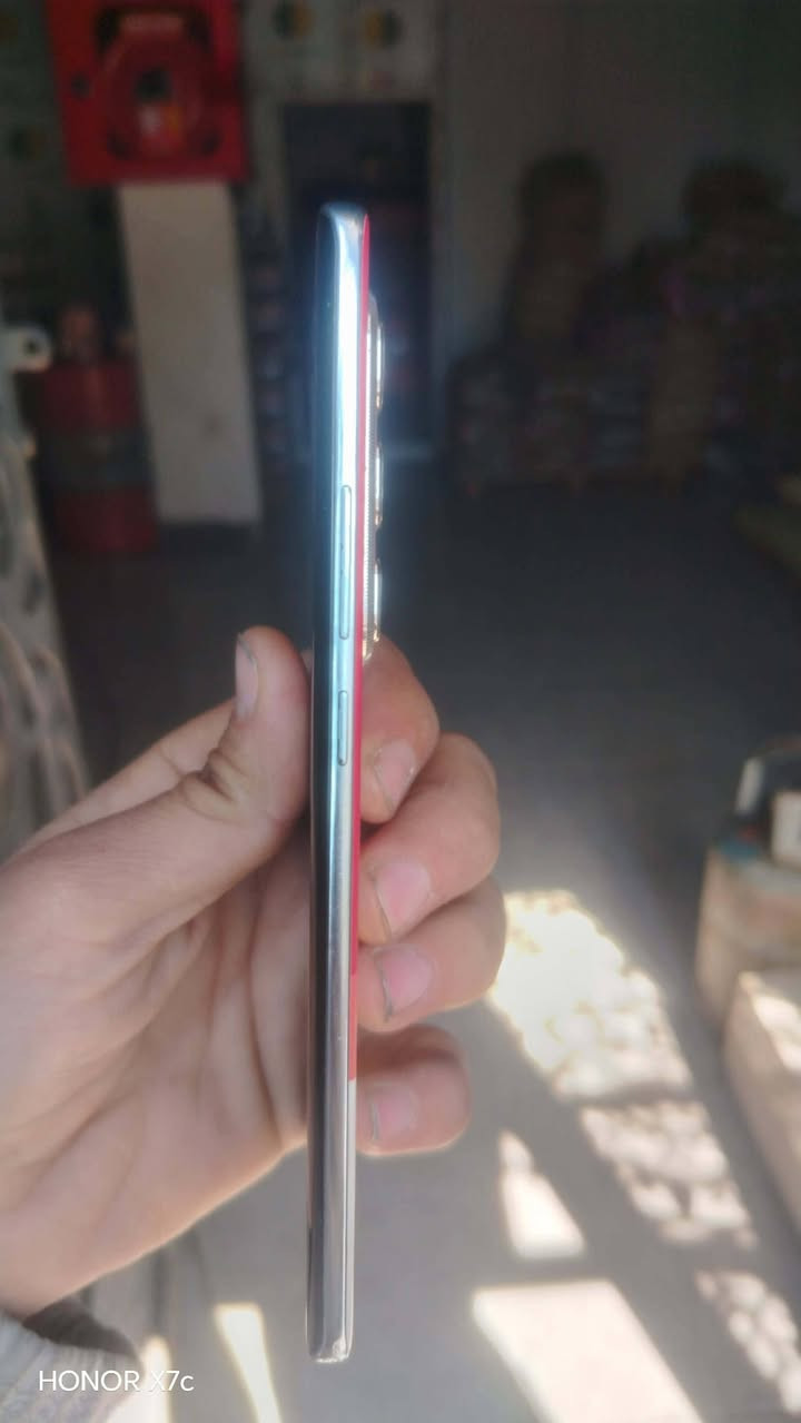 سلام عليكم جهاز
Infinix HOT 50 Pro+

مال بيت بدون غراض بس سماعات اصليه وياه 

السعر 130الف 

ذاكره 256

رام 8+8

ببجي 60افريم حقيقي مو تحديث

شاشه 120هرتز

او اصير تشحن غير جهاز منه مثل البور 

ضهر اقماش


**إذا كنت صاحب هذا الإعلان وتريد حذفه لأي سبب، رجاءا أرسل رسالة إلى الدعم الفني**