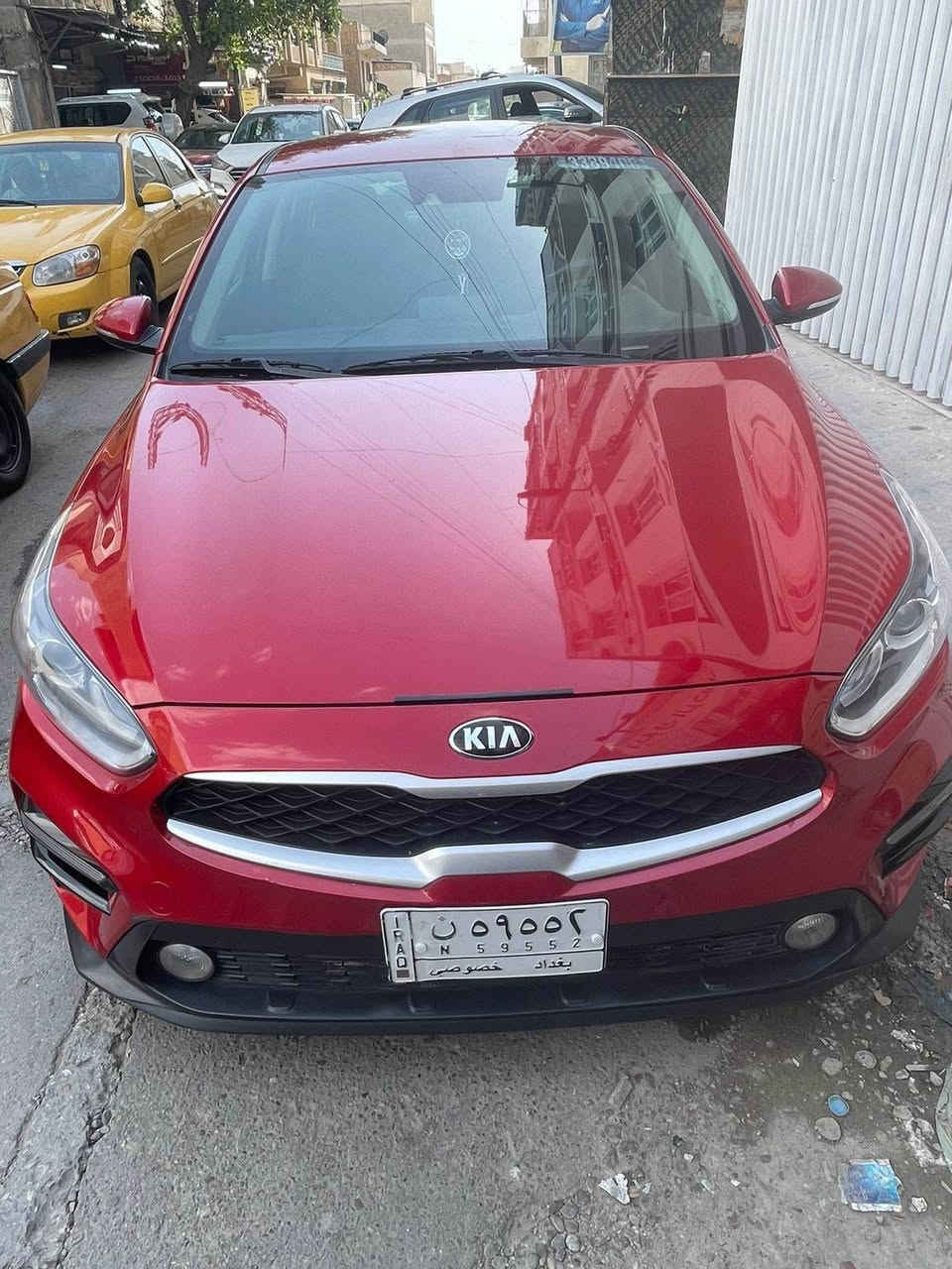 السلام عليكم للبيع فقط مستعجل
فورتي 2020 وارد امريكي 

حادثها موضع بالصور +سونار موجود

مكينه 2000 دوش بدون ايرباك السياره 

ماشيه 90 الف ميل 

كير ومكينه مكفولات تبريد تدفئه شغاله 
تخم تاير جديد حداديه جديده خير من الله السياره 

السياره عارضها ب 126 وبيها مجال كلش بسيط 

للاستفسار اتصل ع الرقم متواجد خط وواتساب

*********** سيف

مكاني بغداد حي اور /قرب فلكه صباح الخياط
