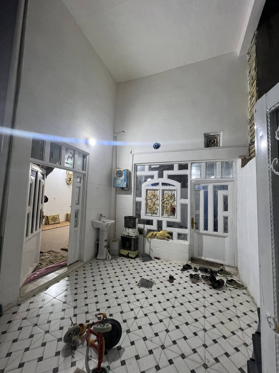 دار للبيع طابو زراعي سند 25 مطوب بلدية 
المساحة 160 متر طابقين + مطبخ حار وبارد وصحيات داخلية وخارجية واستقبال وصالة باقي التفاصيل اتصال او واتساب 
***********
