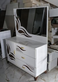 ميز تواليت • حي العسكري