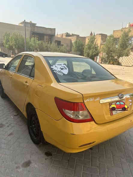 سيارة مستعجل عالبيع BYD F3 2010
بسمي تحويل ثاني يوم 
السعر    29  قفل 
مكينة مسيوبوشي ياباني
تبريد شغال والسيارة جاهزة كلها
العنوان مدينة الصدر 
اتصل
***********

