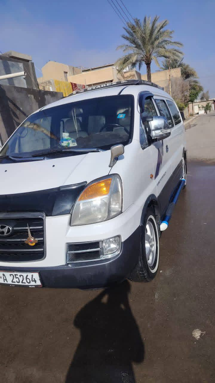 سلام عليكم
ستاركس 2007 اصل تكمه وسنوية 
رقم ديالى انكليزي سياره كفاله 
تخم تاير كير مكينه اكسل كير اوتوماتيك 
سيارة جاهزة كبل للشارع 
للتواصل ***********
