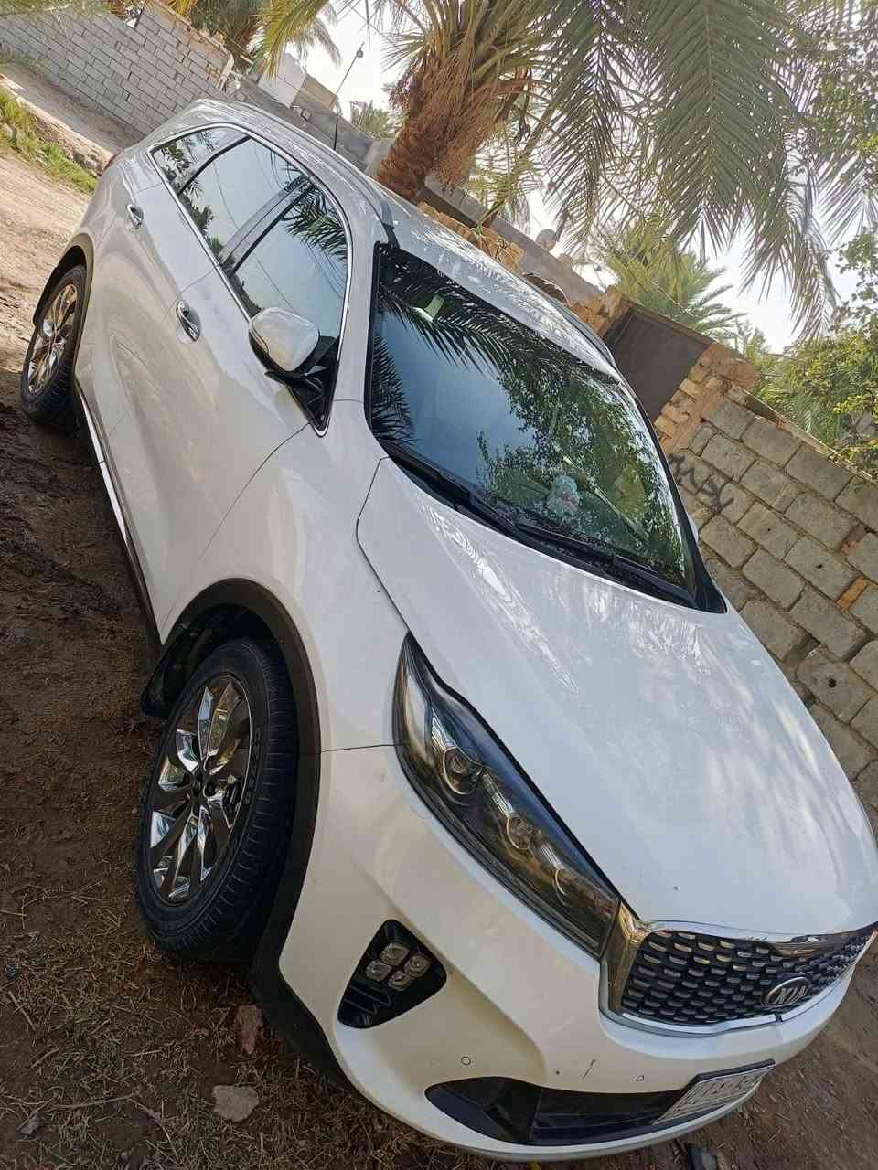 سلام عليكم سورنتو ٢٠١٩وارد خليجي مكينة ٦سلندر٣٥٠٠ السيارة فول مواصفات مكفولة كفاله عامه على وضع الشركة رقم ديوانية للاستفسار أكثر اتصل على رقم***********
