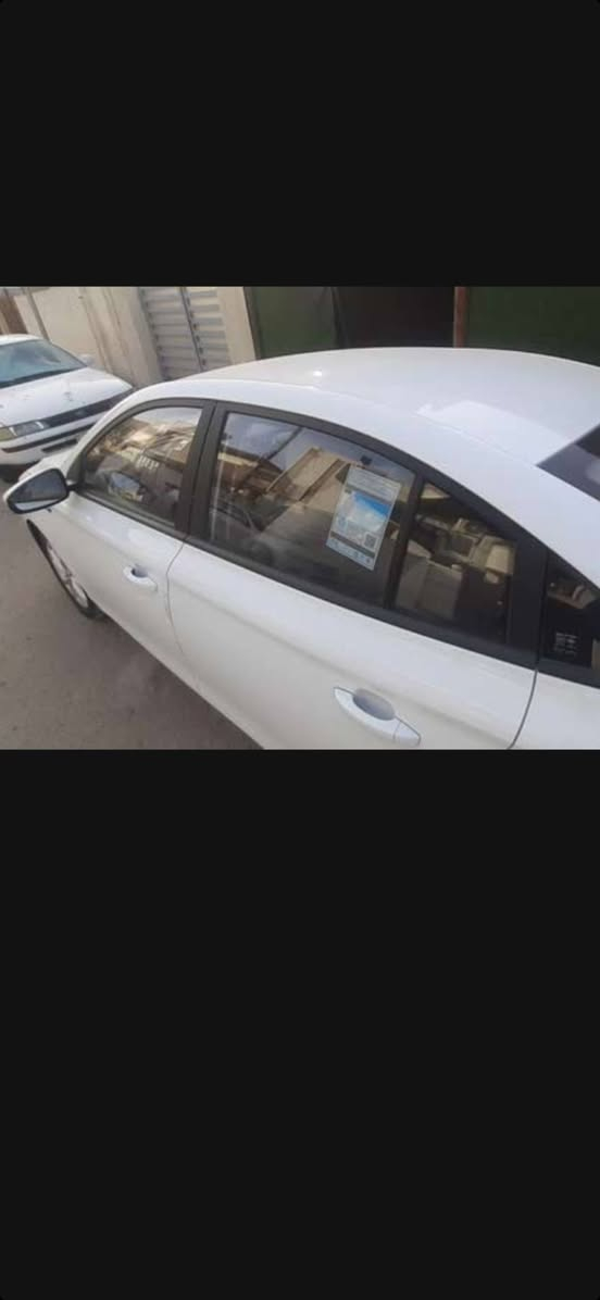 ام جي 5  للبيع موديل 24  السعر 115  مكان بغداد ***********  واتس عداد27    الف
