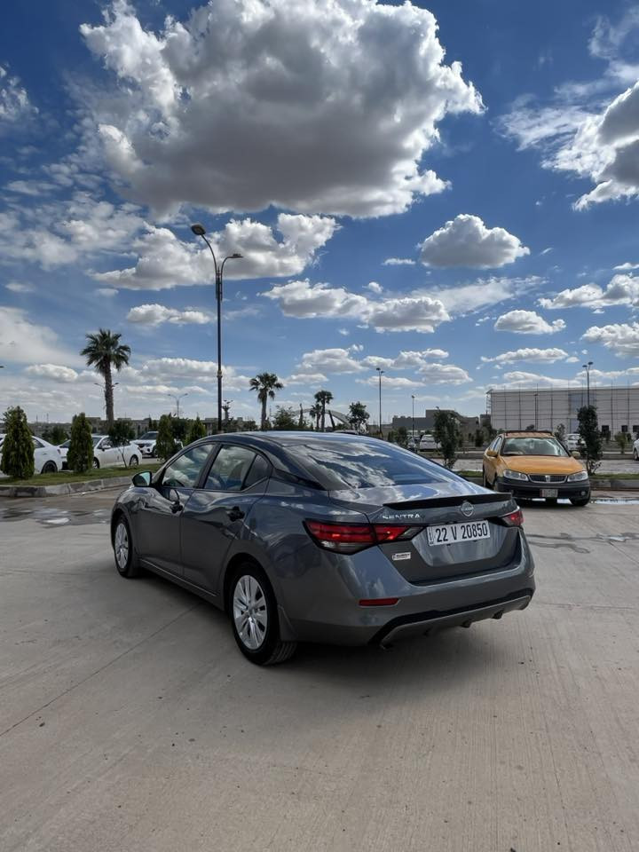 Nissan Sentra 2025 S
نيسان سينترا 2025 s
محرك 20 
30 الف كيلو متر  ماشية  
بصمة و رادار 360 درجة شاشة كار بلي
حدثها كلش خفيف بس البنيد صبغ 
جاملغ سكن بيها شبر تعديل بارد
بدون دواخل بدون ارباك 
ملاحظة/ اكو رصعات ب سقف 
صورة الحادث موجود 
سيارة رقم اربيل بسمي تحويل  ثاني يوم 
سعرها 138 مجال بسيط 
0772 720 9696
