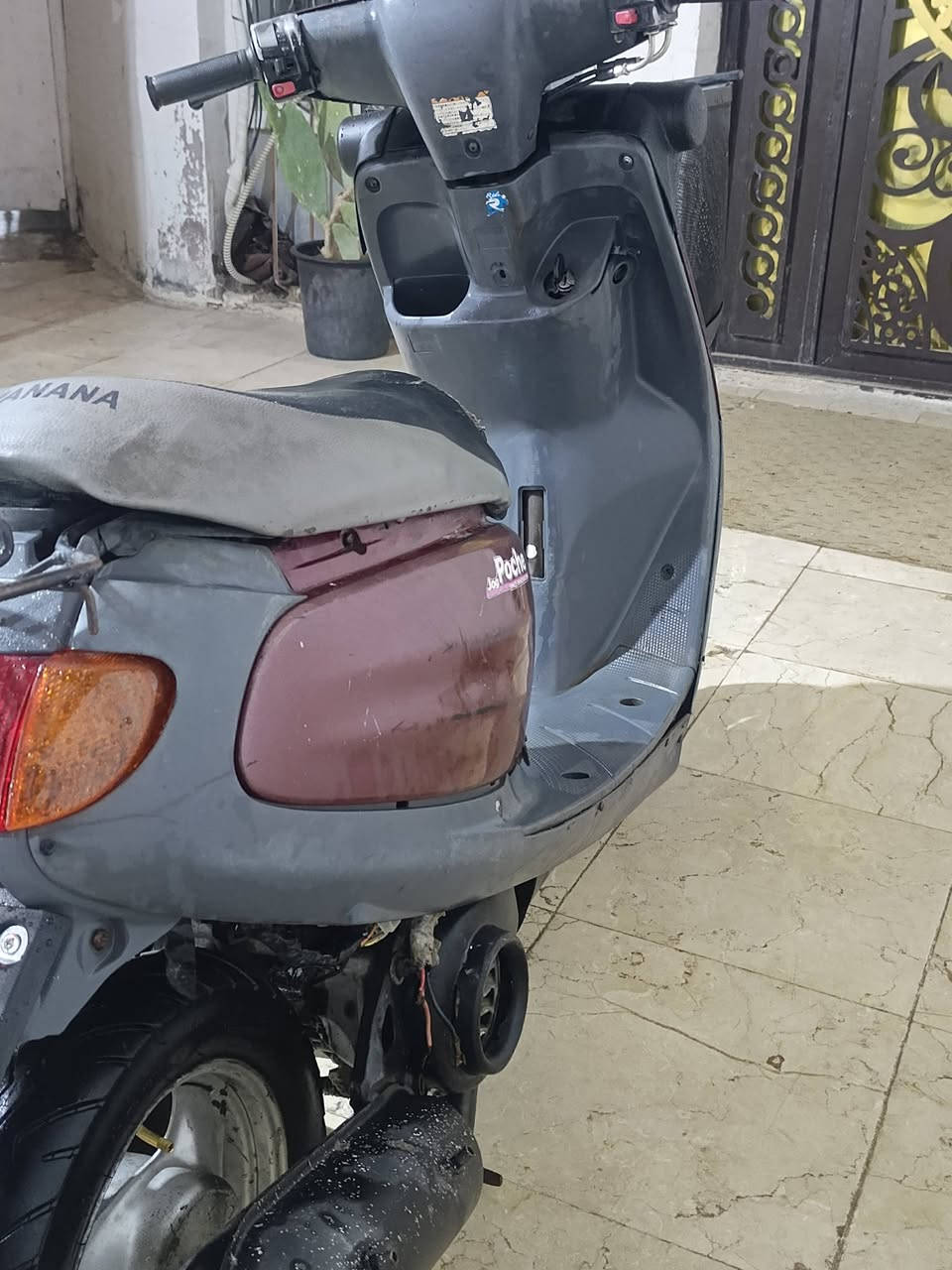 اسلام عليكم دراجة منغولي 60 للبيع دراجة كاملة كفرات بلاديه سله وبرده بلاديات نقصه بس باتري هندر واحد مكاني كربلاء حي الوفاء الرقم *********** السعر 300 وبيه مجال
