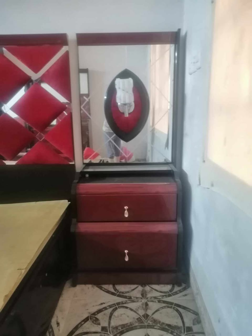 للبيع غرفه نوم تركي 10 قطع 
السعر 800وبيها مجال


**إذا كنت صاحب هذا الإعلان وتريد حذفه لأي سبب، رجاءا أرسل رسالة إلى الدعم الفني**