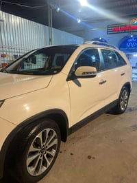 من رخصه الادمن مكلف بالنشر  سورنتو خليجي 2014 للبيع 4 سلندر  ماشيه 149...