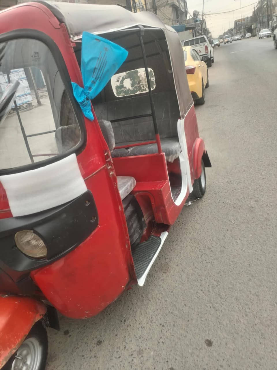 سلام عليكم تكتك لبيع موديل
17 شهر 4 تكتك رغم وسنويه تكتك خير من 
لله لا تنغيص ولا تبخير ولا كسن تراي زيرو 
تكتك غطرت خياس مابيهء معمر كله لخياس 
المكان بغداد الرأسه شارع بو علي دراجي 
سعر 3و تسعميه  وبيهء مجال لطيبين 
نتصال ***********
