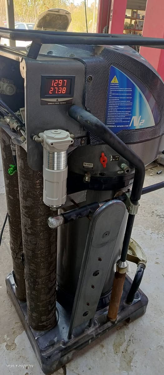 سلام عليكم من رخصه الادمن بسبب الوعود تم عاده نشر غراض بنجر ودهن للبيع نايتروجين وشافطه دهن گير وشافطه دهن مكينه وبلنص جامبو شغالات شرط الفحص قبلا تخذهن  سعر 600 مجال قليل مكاني محافضه الديوانيه لأستفسار ***********
