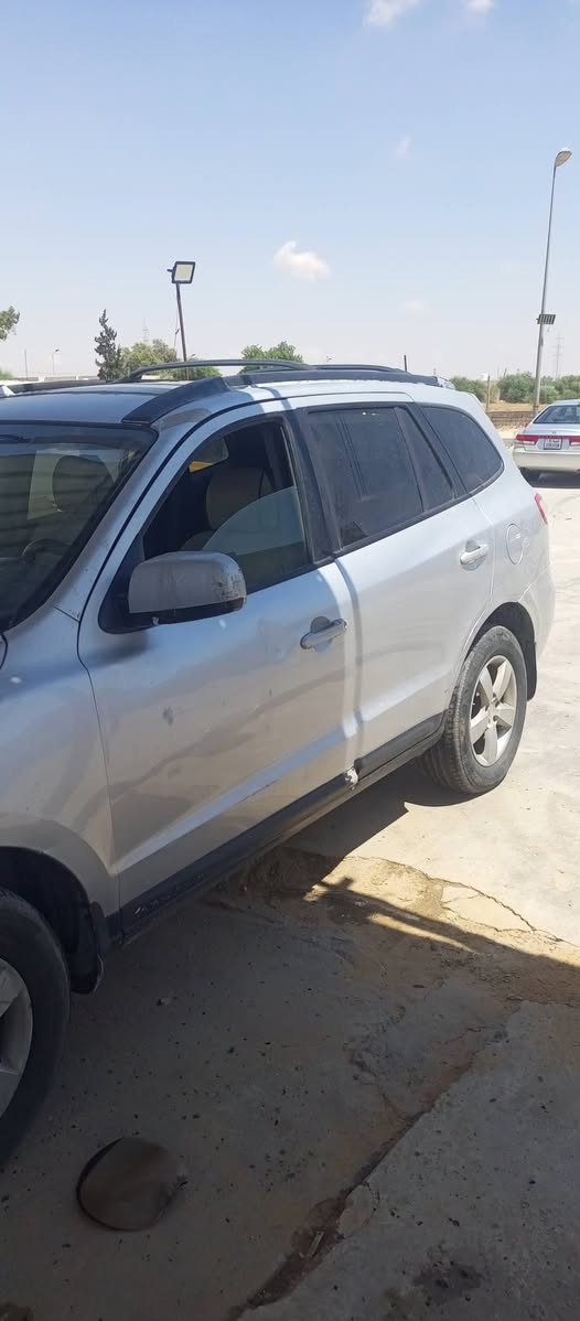 سيارة هوندي سنتافي ماشي 166 محرك 27 كنبيوا تومتك مكيف شغل  ثلاثة صفات  سيارة خليه من العيوب بادن الله سعرها 14850 رقم صاحب الرزق 0924635676


**إذا كنت صاحب هذا الإعلان وتريد حذفه لأي سبب، رجاءا أرسل رسالة إلى الدعم الفني**