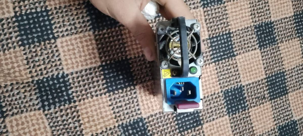 سلام عليكم باور سبلاي  12فولت امبيريات مختلفه موضح بصور كلشي سعر القطعه 40مع توصيل اليكسر بسعر كبل احضره ماناقش صار معلوم


**إذا كنت صاحب هذا الإعلان وتريد حذفه لأي سبب، رجاءا أرسل رسالة إلى الدعم الفني**