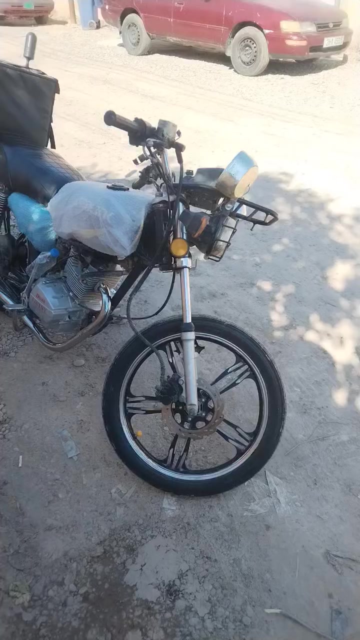 سلام عليكم للبيع ماطور سيفان 2020 محدث 23 محرك مامفتوح سعر 475وبي مجال مكان تكريت القادسيه الاستفسار عل رقم ***********
