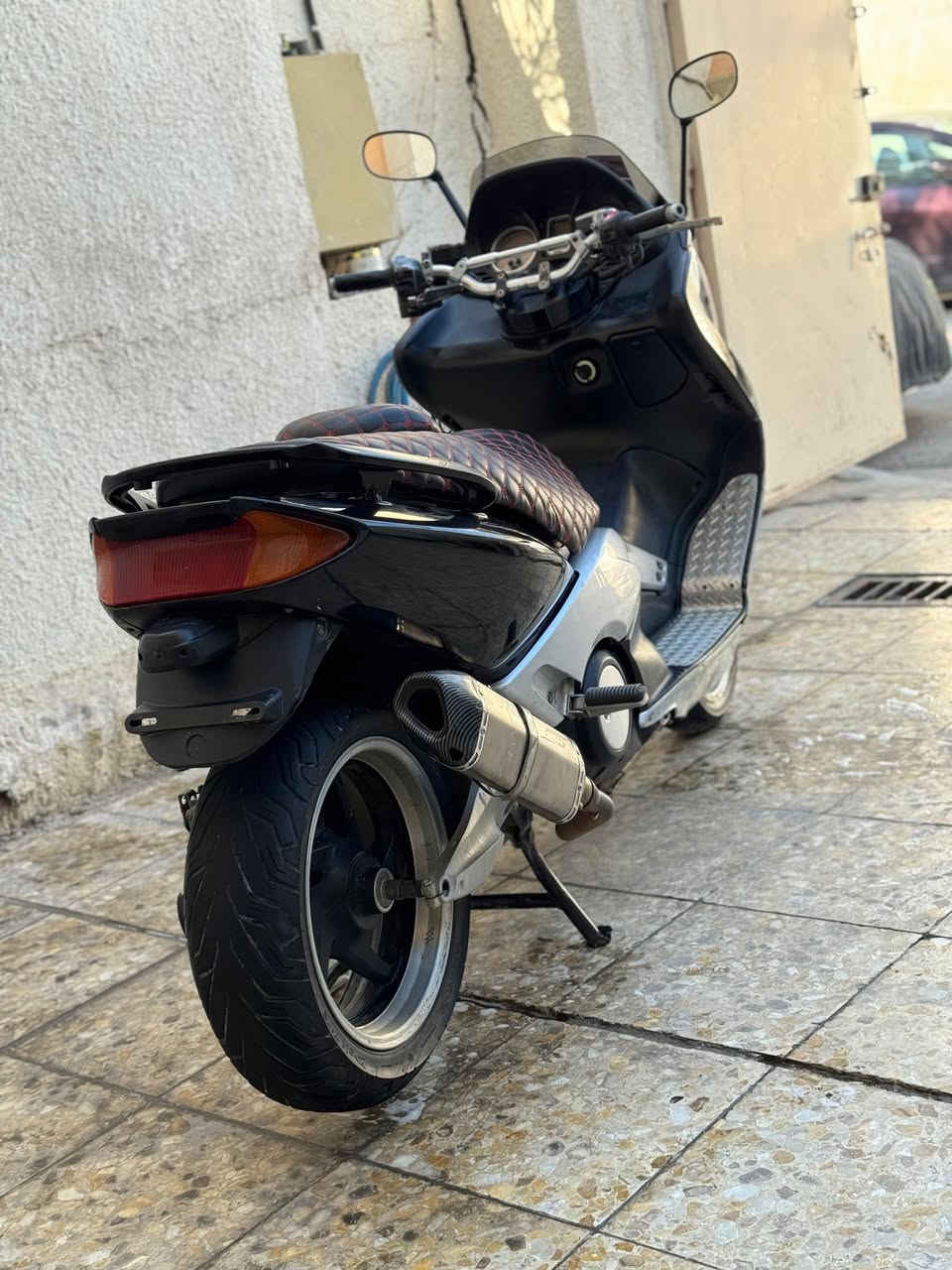 يا الله 
سلام عليكم تي ماكس موديل 2008 كفالة عامة ماشية 30 الف حقيقي  برغي واحد ما مفتوح بيها  كل نقص مابيها عليها كلج مالوسي وصالنصة السعر 21 ورقة مكاني بغداد رقمي *********** الشراي يتصل ويدلل
