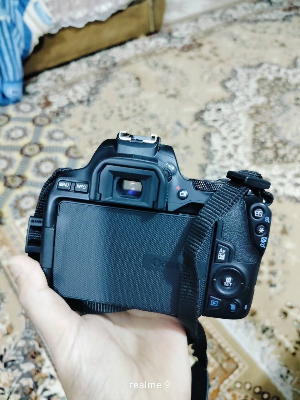 السلام عليكم كانون 250دي كامرة كلش نضيفة نضافة 100/98وياها جميع ملحقاتها عدسة 18-55وياها جنط ثنين وياها مال نقل صور ثنين حزام كتف رام شاحنة كاملة من كلشي الشتر ماعرف بس ماطاك بيه صور هواي 650بيه مجال قليل للشراي مكاني بابل الحلة السياحي 
متواجد خاص


**إذا كنت صاحب هذا الإعلان وتريد حذفه لأي سبب، رجاءا أرسل رسالة إلى الدعم الفني**