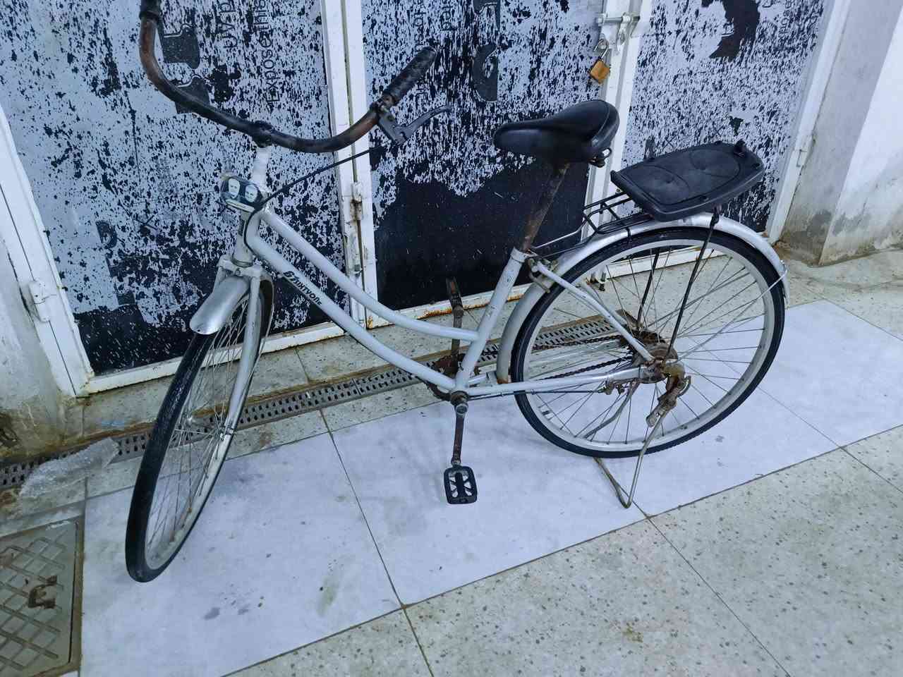 للبيع مكان حي نهاوند سعر 50بي مجال


**إذا كنت صاحب هذا الإعلان وتريد حذفه لأي سبب، رجاءا أرسل رسالة إلى الدعم الفني**