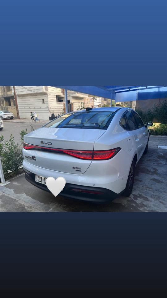 سيل فايف فول موصفات
رقم بغداد الجديد كامله
تحويل ثاني يوم

السياره ماشيه 4000 مكفوله كفاله عامه 

انتبه السياره : هايبرد & بانزين & كهرباء يعني التفويله الوحده بانزين تمشيك 2100 كيلو

سعه التانكي 65لتر 

حساسات امامي خلفي 12 حساس

حجم المحرك 1.5

شاشه كبيره

شفتات ستيرن

ركن تلقائي 

13كامره 

هند بريك كهرباء

دشبول شاشه ديجيتال

اوتو هولد

أناره ترحيب البواب 

مفتاح التشغيل بصمه

تشغيل عن بعد تحكمات مقود

منفذ طاقه

منافذ شحن

مقول جلد حياكه

دخول ذكي

4وضعيات قيادة

اشاير بل مري

تتسع المقصورة ل 5 ركاب

المقاعد جلد رياضي

اريل نفكيتر

لد امامي LED

‏LED بك لايت

قطعتين تبريد 

مثبت سرعة

حجم الاطار 16

مانع تزحلق

شاحنه خلفية

وبعد بيها هوايه موصفات 

  الاتصال ***********
