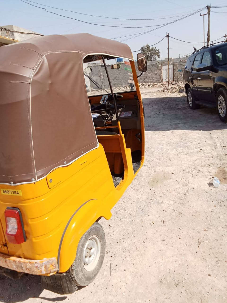 السلام عليكم من رخصت مدير الكروب تكتك موديل 2017مرقمه السعر بربعه وربع وبيهه مجال بصيط الرقم (***********)
