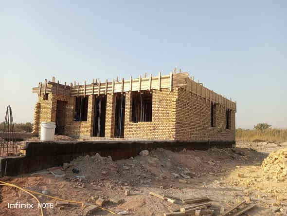 السلام عليكم متابعينا الاعزاء....
يتوفر لدينا عروض بناء واطئة الكلفة ( مقاولة تسليم مفتاح )للمنازل وبكلفة تبدأ من 30 مليون ولغاية 50 مليون...تعتمد على المواصفات الفنيه للهيكل الانشائي والتشطيبات المناسبة....
ولمزيد من التفاصيل يرجى التواصل معنا واتساب أو الاتصال بنا على الارقام التاليه أو مراسلتنا عبر الصفحة الهندسية أو الشخصية 
تقبلوا منا فائق الاحترام والتقدير 

***********
***********
الدار لهندسة البناء والانشاءات 
#عباس محمد عبدالله
