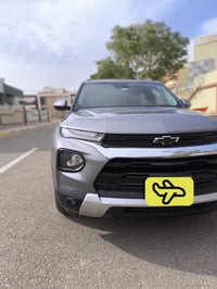 LT 2023  فول رقم بغداد باسمي ماشية ٤٠ الف كم حادث جنطة خلفية السعر ١٥٠...