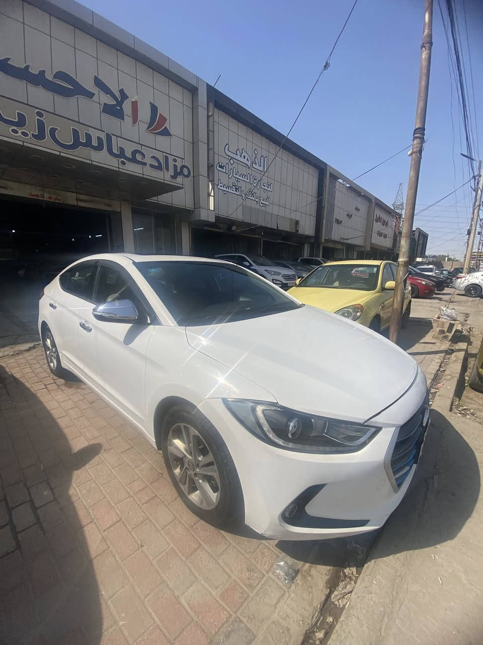 النترا 2017 خليجي  فتحه 
سونار موجود بصور 
محرك 2000 دوش 
كير تبريد حداديه تايرات مكفولات 
سياره جاهز من كلشي 
رقم بغداد تحويل مباشر 
سعر 125 وبيها مجال لطيبين 
الاستفسار *********** 
مكانا بغداد معارض حبيبيه معرض الاحسان
