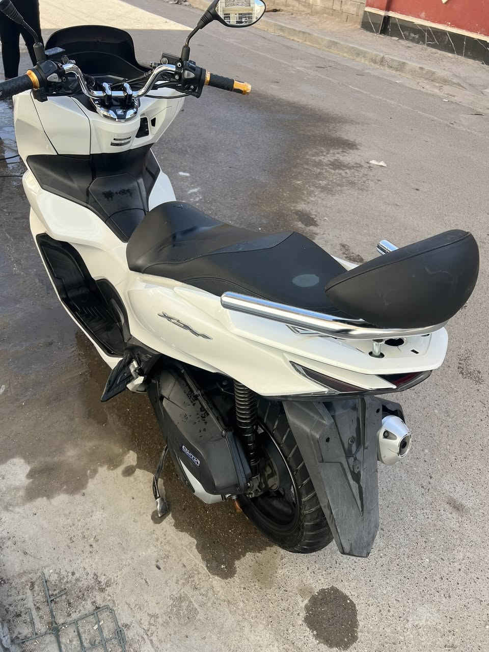 السلام عليكم بي سي اكس
جيل ل٤ فول
ماشيه 25
صناعه كوري
السعر 17
للاستفسار ***********
