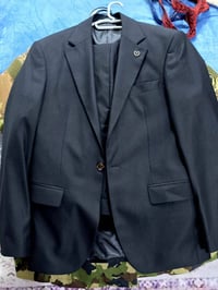 بدلات • قابل تفاوض • سنغافورة