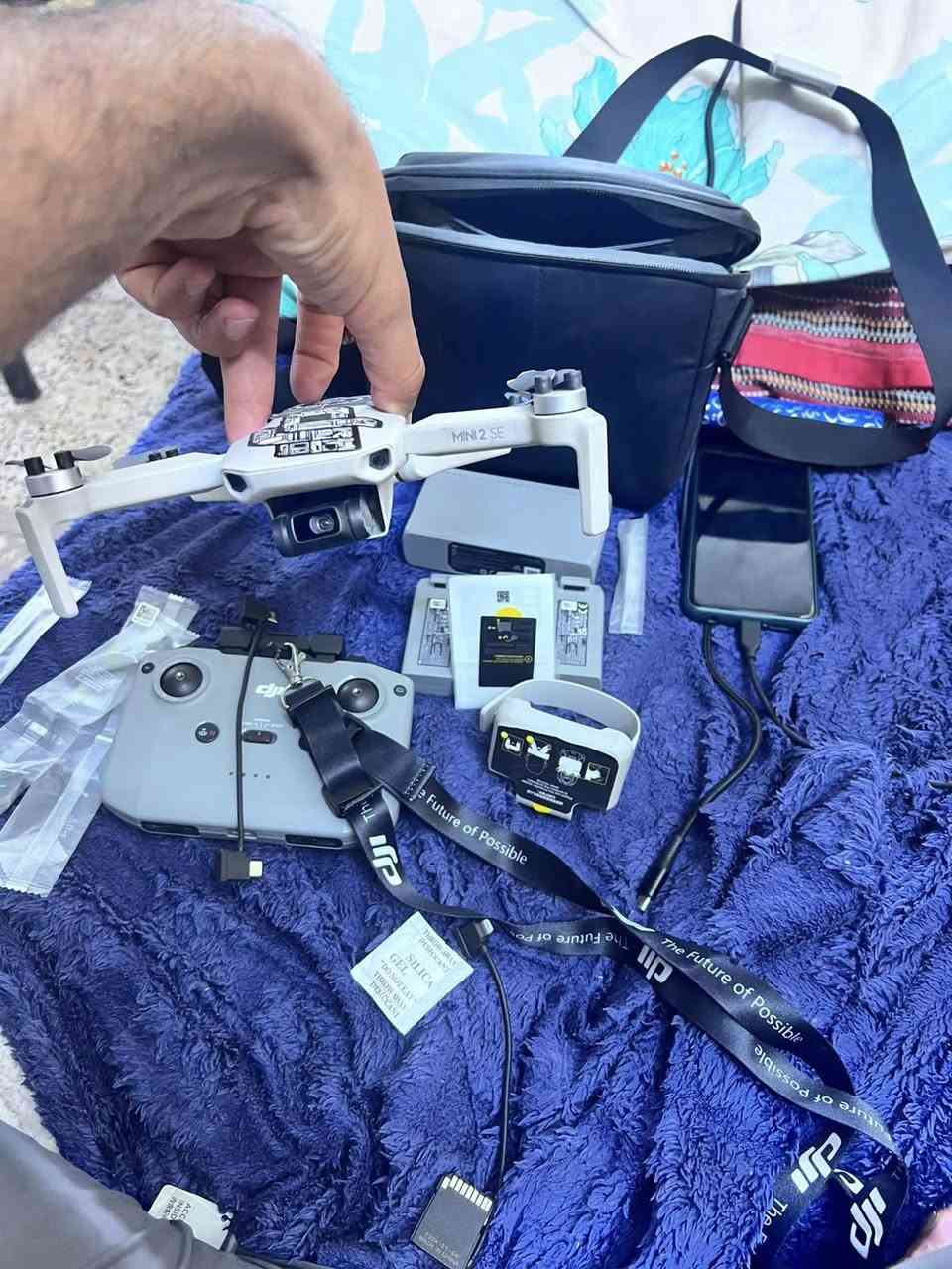 مني تو اس اي 
كومبو ب٦٥٠ الف وبيها مجال للشراي كاملة مكمله


**إذا كنت صاحب هذا الإعلان وتريد حذفه لأي سبب، رجاءا أرسل رسالة إلى الدعم الفني**