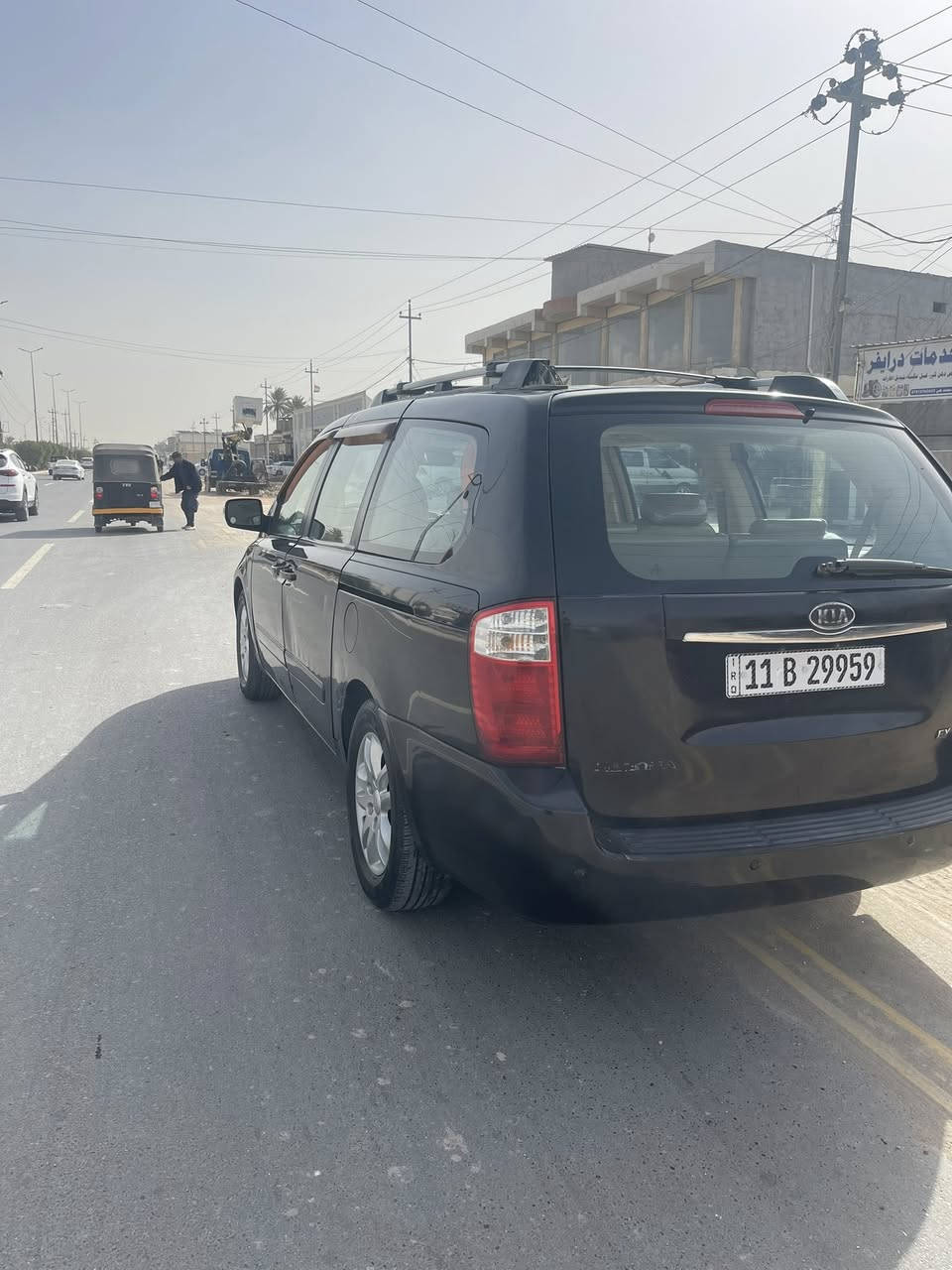 السلام عليكم من رخصه الادمن سيدونا 2007 فول مواصفات فتحه سقف اشاير بلمري حساسات خلفيه بيبان كهرباء كشنات كهرباء جنطه كهرباء فول عله اخر حبايه السياره حلوه وماناقصه شي (بيع ومراوس) حادثه جاملغ وبنيد  مصبوغه احزام السعر 119وبيه مجال ***********
