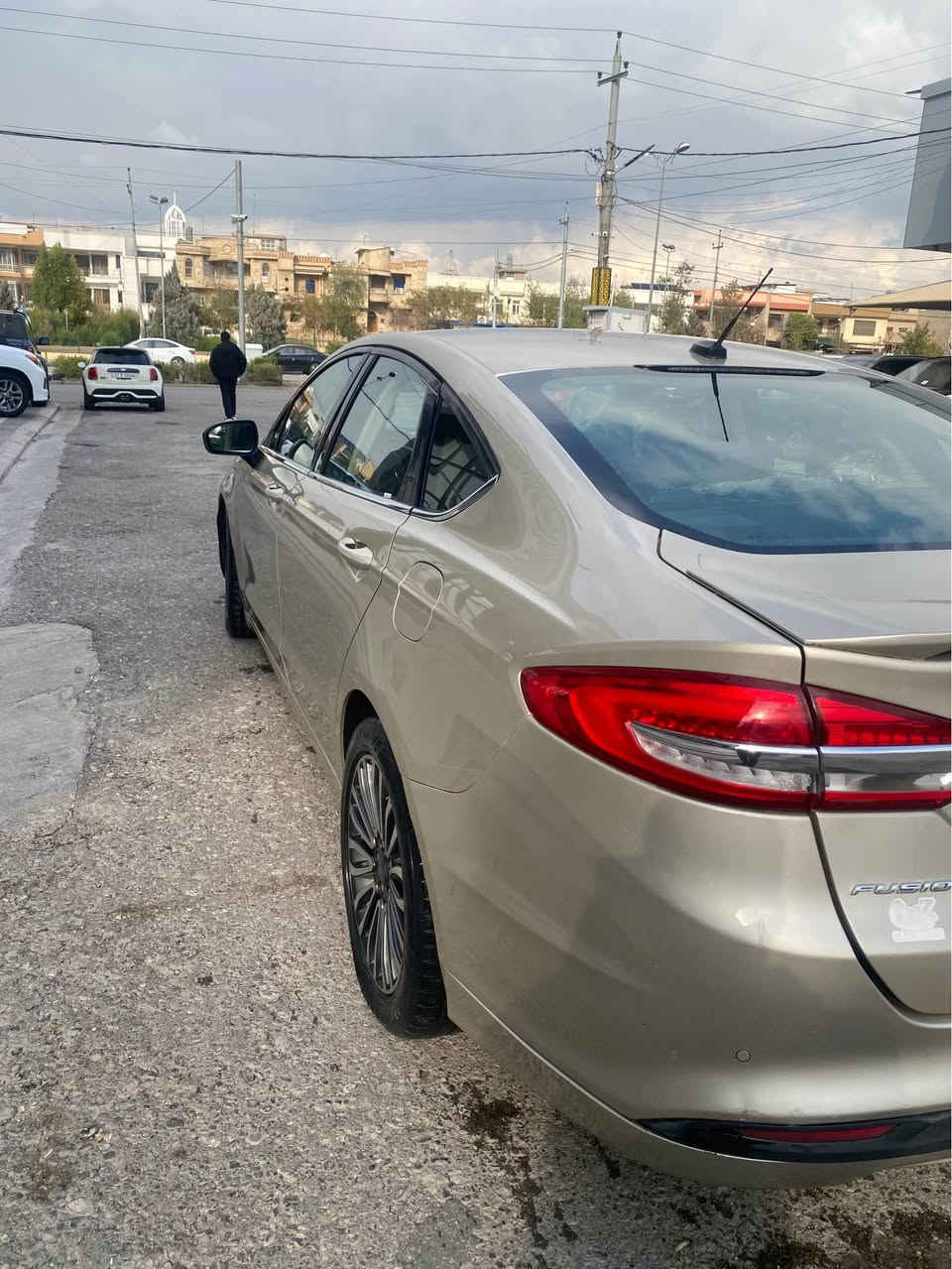 فورد فيوژن (٢٠١٧)سئ پارچه ى بوياغه بى ژورى بئ ليدان مه كينه (١.٥)توربويه نه كرايه ته وه فول مواسفات به ناوى خومه (٨٨)هه زار رويشتيه هه مو گيانى به شه رته
(***********) أربيل, العراق
