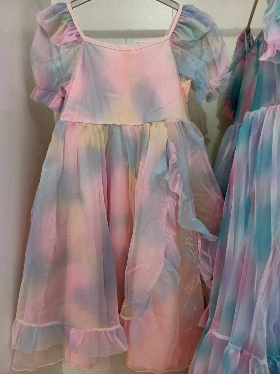 فستان العيد وصل لحكو الكميه محدوده سعر للقطعه 10الالف ماركه بات بات


**إذا كنت صاحب هذا الإعلان وتريد حذفه لأي سبب، رجاءا أرسل رسالة إلى الدعم الفني**