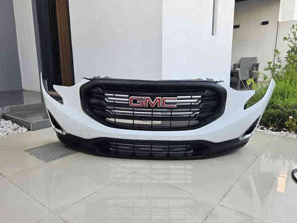 سلام عليكم 
عندي دعامية كاملة ( شباك وبروجكترات ) وزوج لايتات تيران موديل 21 نظيفات وشغالات
للبيع بسعر مناسب 
إلي يريدهن يتواصل ع خاص 
أو واتساب 
***********
