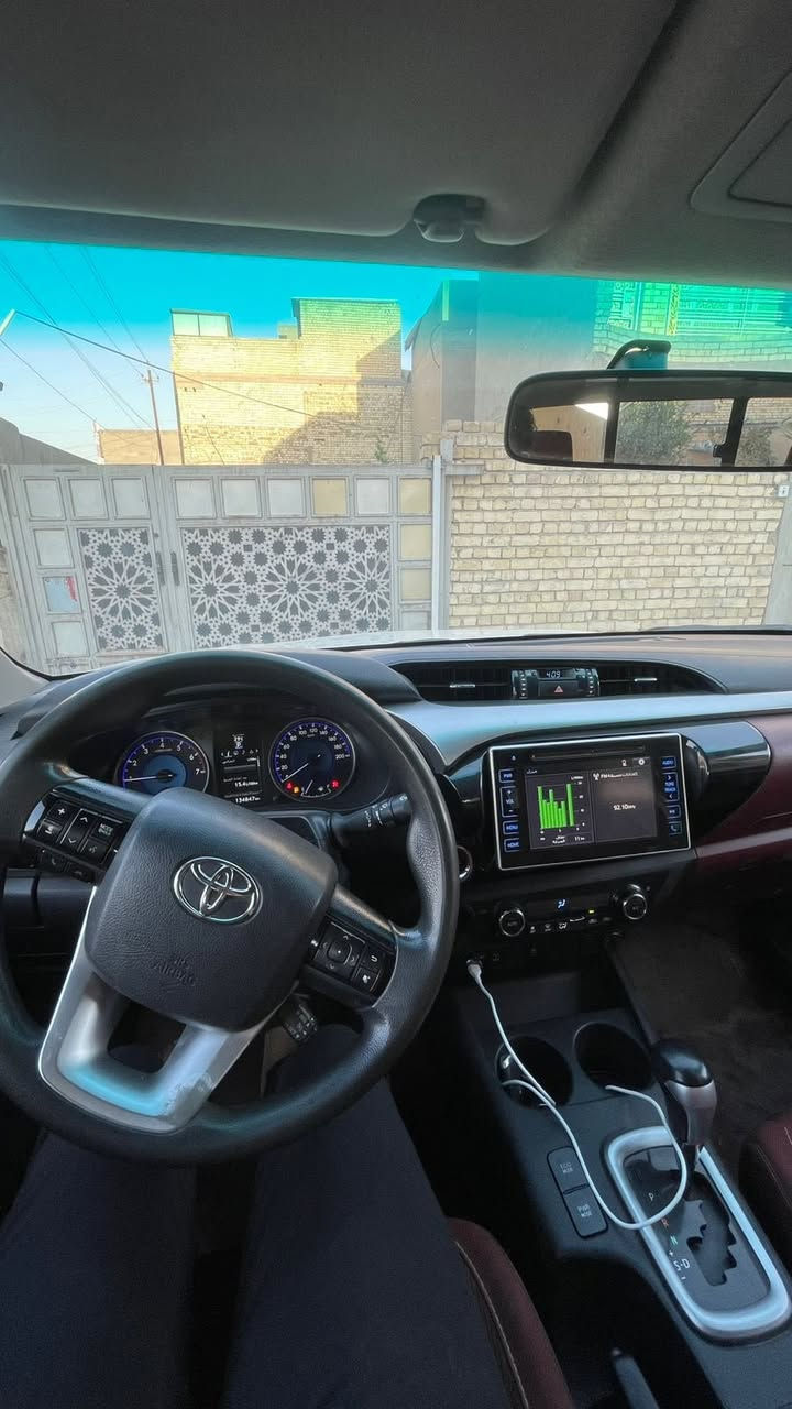 السلام عليكم هايلوكس 2018TRD مراوس بتاهو او لاندكروز حسب القناعة السيارة كير محرك تبريد كهربائيات حدادية بدون نقص بيهة البنيد وصفحة السائق صبغ بدون دواخل للعلم محرك 6سلندر فور ويل رقم الهاتف *********** واتساب او خاص فقط رقم مميز بأسمي تحويل ثاني يوم
