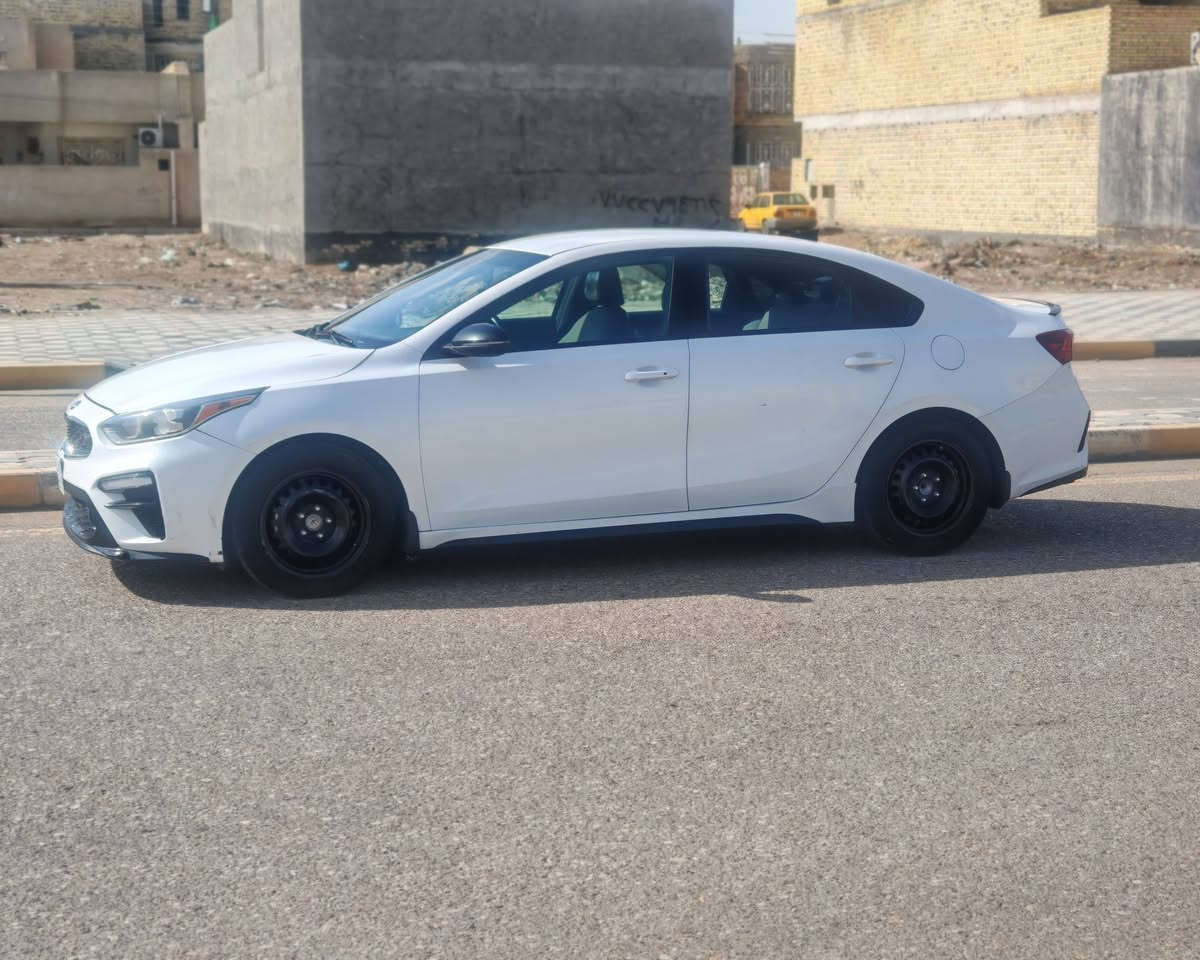 فورتي مديل 2021
جي تي لاين فول موصفات
حادثها تبديل جاملغ وبنيد بدون ايرباك
للاستفسار ***********
