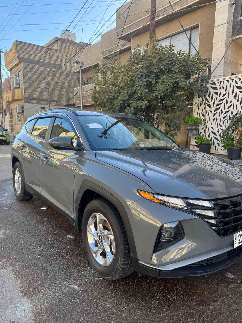 السلام عليكم توسان 24
سمنتي 

المواصفات
تبريد لمس 
تبريد قطعتين 
فول بصمات
شاشة كبيرة 
كامرة دوارة
بصمة صندوك
ترحيب عند الاقتراب
دخول ذكي 
بصمة ابواب
سايد بريك بصمة
محرك 2500 🚀 
اوتو هولد 
تشغيل عن بعد
رادار امامي
رادار خلفي
رادار جانبي
تدفئة كشنات
تحديد مسار
قيادة ذاتية
توقف ذاتي 
تنبيه عند مغادرة المسار
كروس سرعة
وضعيات قيادة
نزول منحدرات
وبعد هواي مواصفات بيها
ماشية 48 
سيارة جاهزة وكاملة بدون نقص
رقم اربيل با اسمي السنوية احولك سنوية 
السيارة جديدة  تجي وتشوف بعيونك 
حادث قبق الصندوك راجع على البارد
مكان بغداد القاهرة

‭0771 511 9521‬

السعر  207 وبيها مجال حك الجية بغداد, العراق
